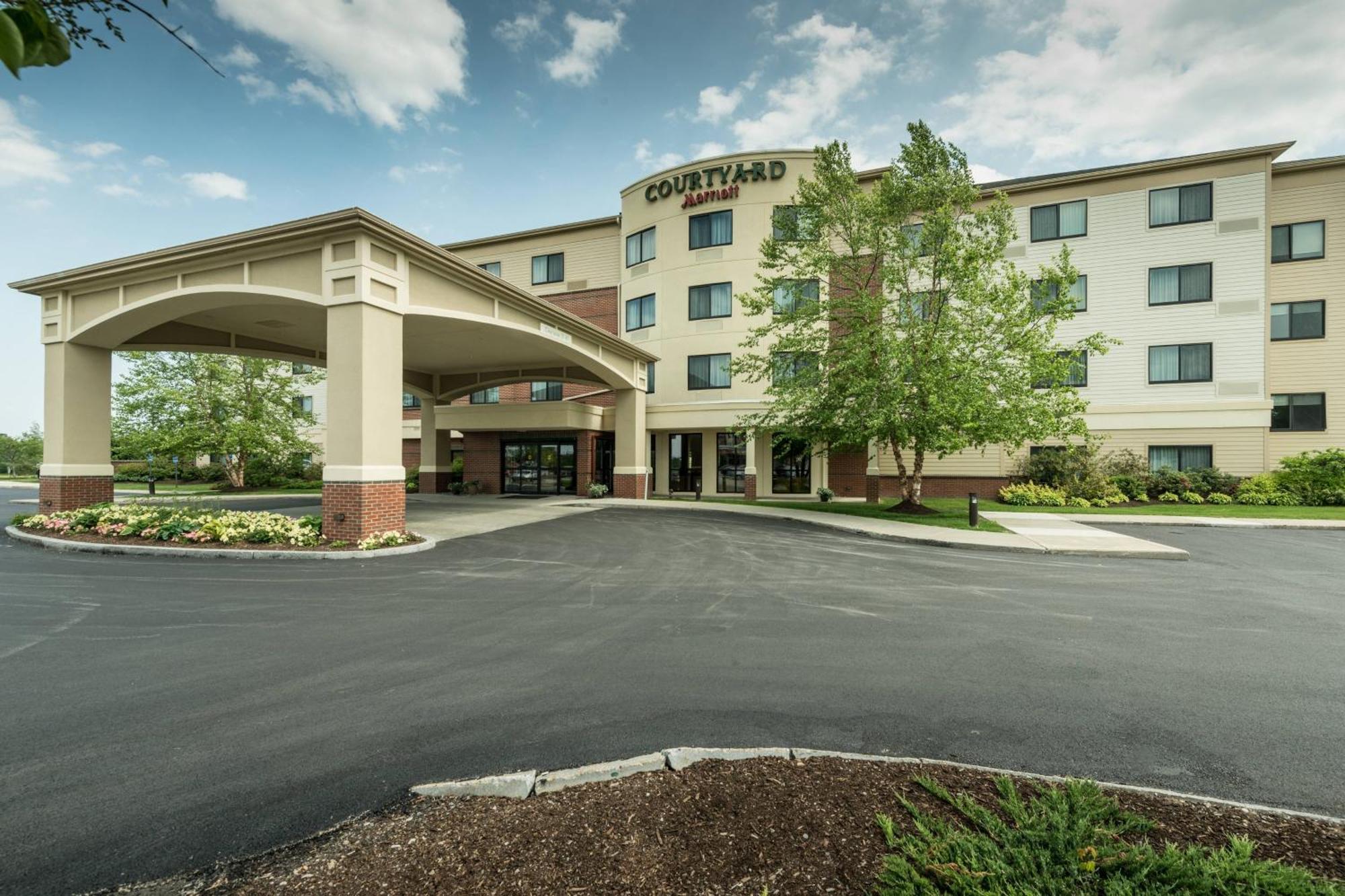 Courtyard Bangor Hotel Exterior foto